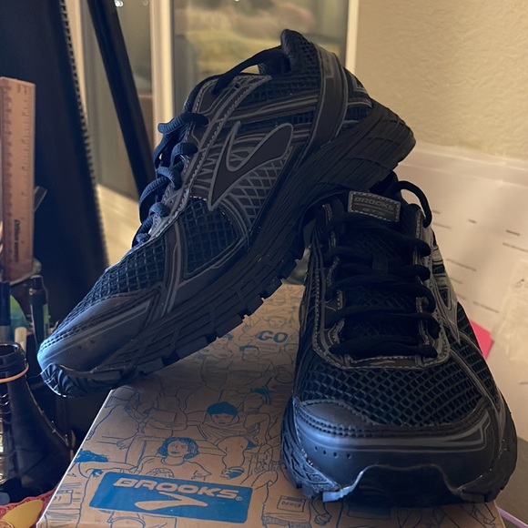 Brooks Other - Brooks Kids Adrenaline GTS 15